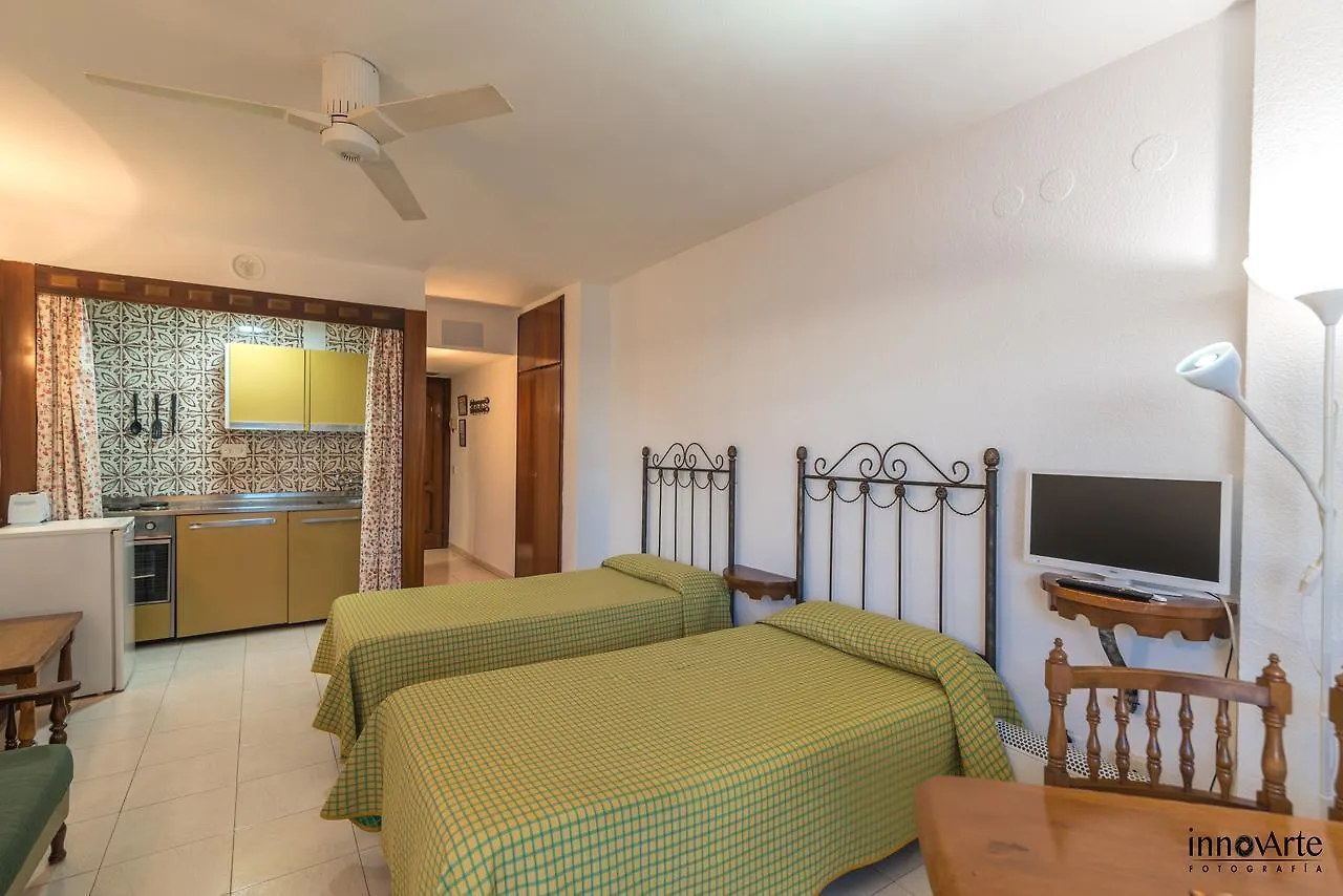 Apartamentos Chinasol Almunecar 0*,