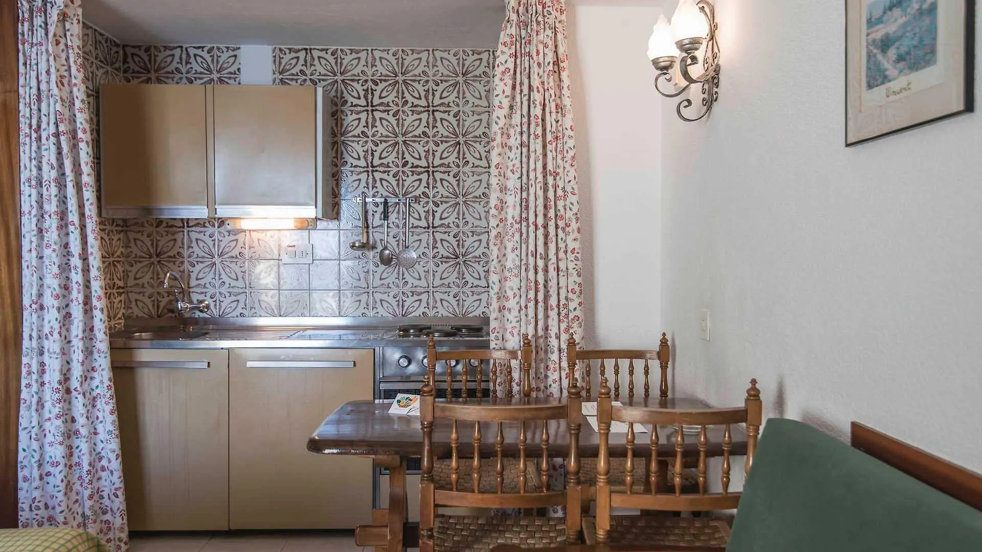 Apartment Apartamentos Chinasol Almunecar Spain