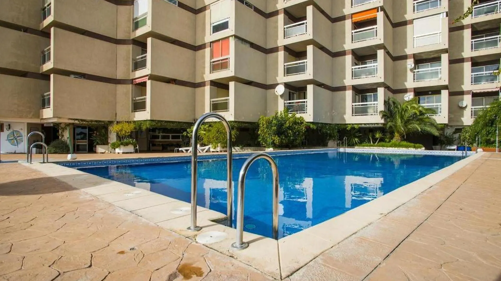 Apartamentos Chinasol Almuñécar 0*,  Spanien
